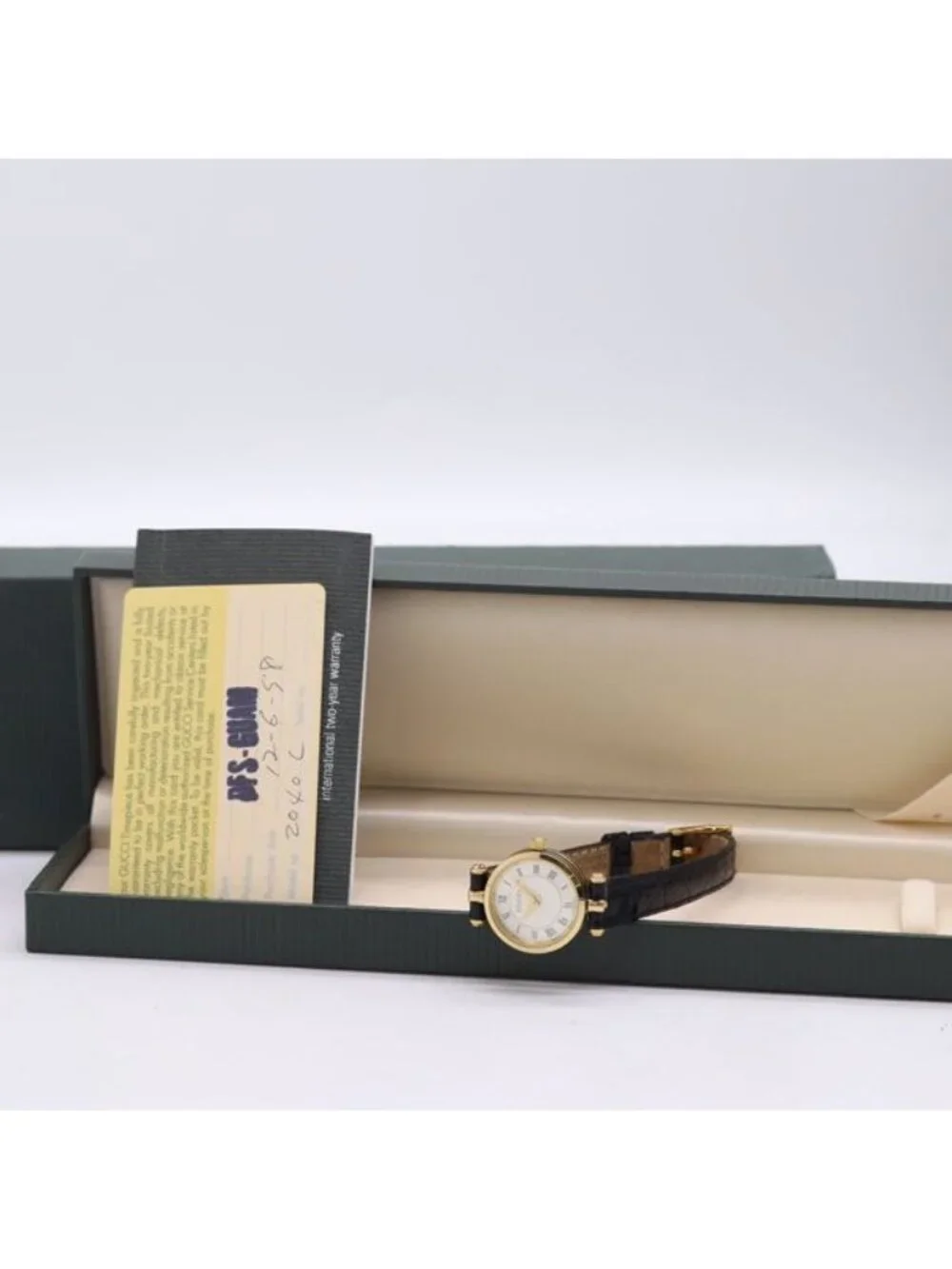 Gucci Quartz White Dial Watch